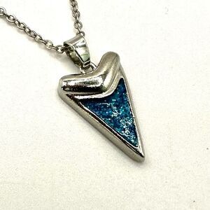 Faux blue fire opal silver tone pendant necklace